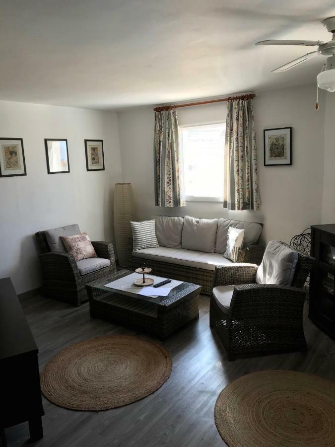 Sunny Renovated Apartment - Denia/Santa Llucia Exterior foto